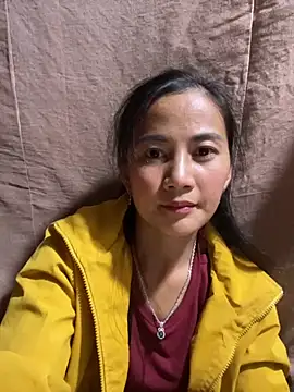 Miss-World00 online show from November 29, 2025, 1:47 pm