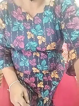 Snapshot of Hot_Boude chatting on November 5, 2025, 2:00 am Hot Boude online show from November 5, 2025, 2:00 am