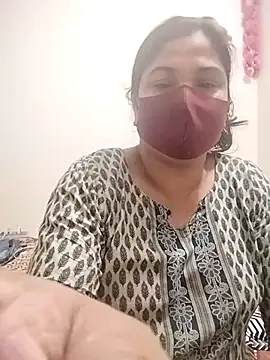 Snapshot of Hot_Boude chatting on November 6, 2025, 2:07 pm Hot Boude online show from November 6, 2025, 2:07 pm