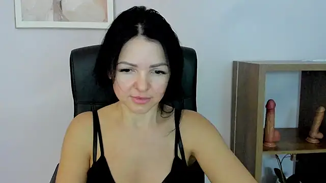 Mollybloom40 online show from November 26, 2025, 4:08 pm