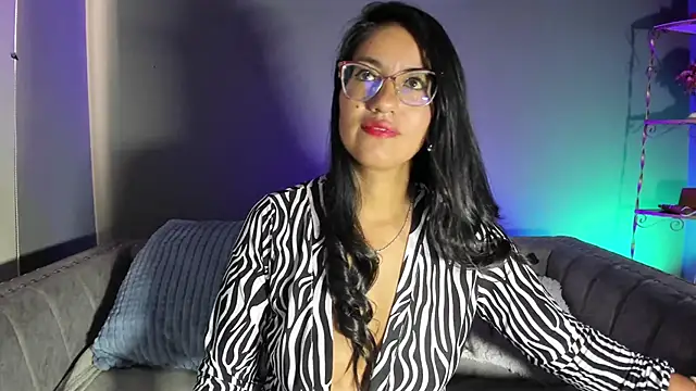 Snapshot of charlhot_ chatting on October 24, 2025, 12:45 pm charlhot online show from October 24, 2025, 12:45 pm