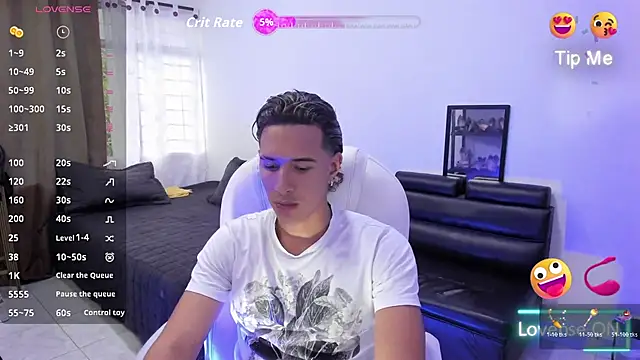 Hayden Boy  online show from November 27, 2025, 6:54 pm