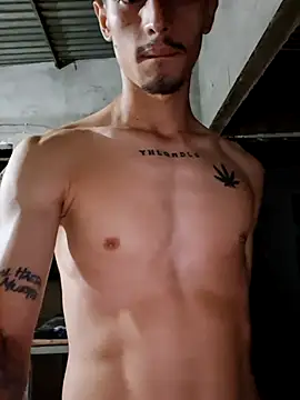 Snapshot of Luciferinthestreet chatting on October 22, 2025, 2:01 am Luciferinthestreet online show from October 22, 2025, 2:01 am