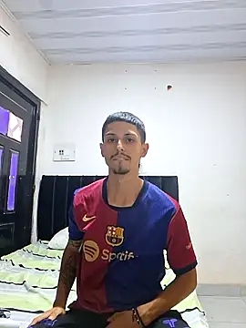 Snapshot of Luciferinthestreet chatting on October 23, 2025, 4:17 pm Luciferinthestreet online show from October 23, 2025, 4:17 pm