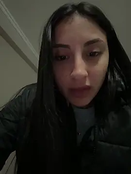 Snapshot of itsmiasofia chatting on May 20, 2026, 5:02 am itsmiasofia online show from May 20, 2026, 5:02 am