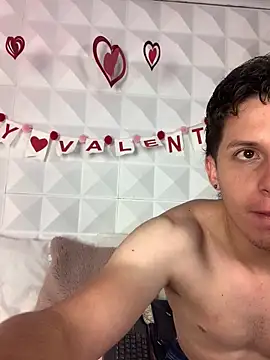 Snapshot of SsexCouplee chatting on February 15, 2026, 11:41 am SsexCouplee online show from February 15, 2026, 11:41 am