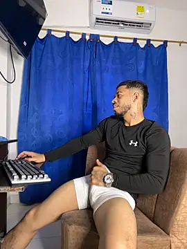 Kylian Alessandro online show from November 13, 2025, 6:40 pm