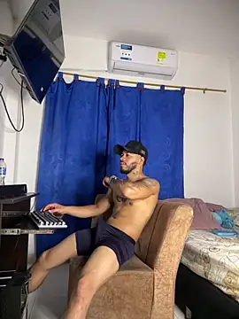 Kylian Alessandro online show from February 23, 2026, 11:07 am