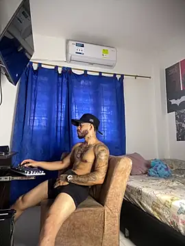 Kylian Alessandro online show from February 27, 2026, 1:00 pm