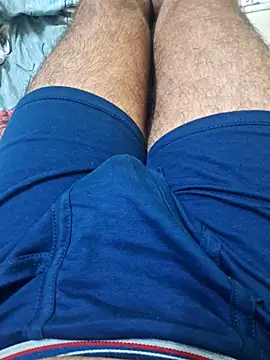 DesiVideo00 online show from November 3, 2025, 6:09 pm