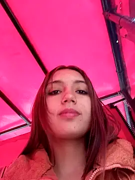 Arianaa Toro online show from October 30, 2025, 2:18 pm