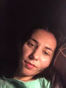 oliviya mur online show from October 27, 2025, 11:41 pm