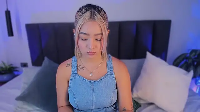 AilanaCortes online show from March 2, 2026, 12:12 pm