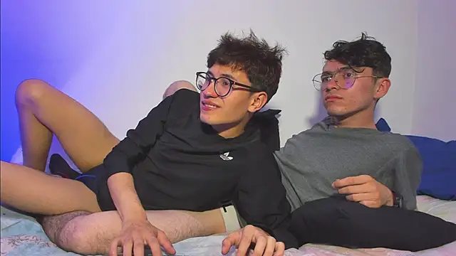 dani angel dark online show from November 6, 2025, 1:39 am