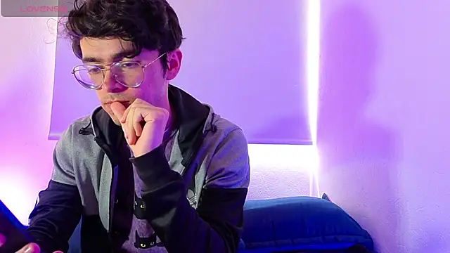 dani angel dark online show from February 17, 2026, 6:58 pm