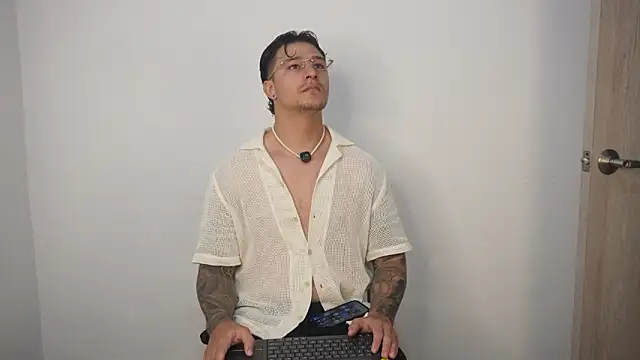 Dominick walker online show from March 21, 2026, 4:21 pm