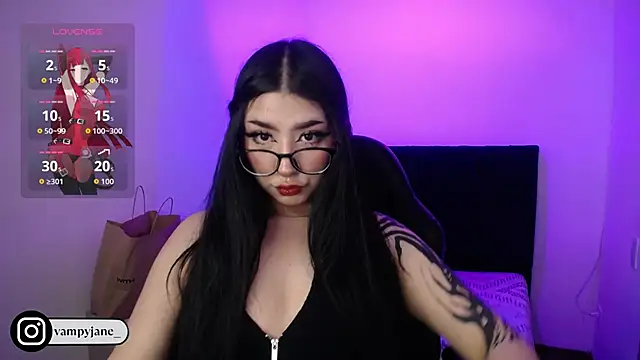 VamppyJane online show from November 19, 2025, 2:33 am