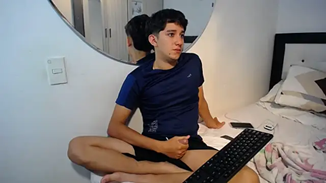 Snapshot of Dravith_Valery chatting on November 21, 2025, 3:38 am Dravith Valery online show from November 21, 2025, 3:38 am