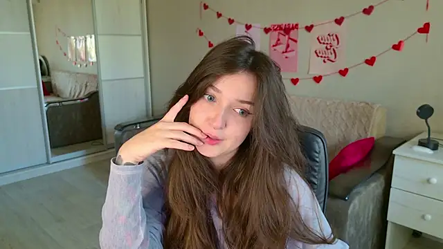 BellaSink online show from October 30, 2025, 5:20 am