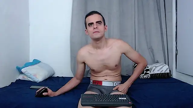 Snapshot of porn_show69 chatting on October 28, 2025, 12:03 am porn show69 online show from October 28, 2025, 12:03 am