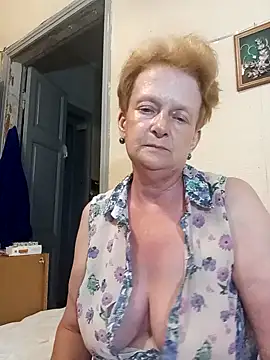 JesykaLove566 online show from June 30, 2026, 7:48 pm