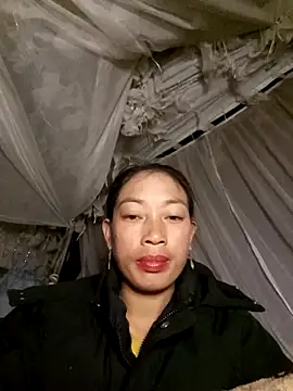 Snapshot of Nabi_show chatting on December 15, 2025, 8:13 pm Nabi show online show from December 15, 2025, 8:13 pm