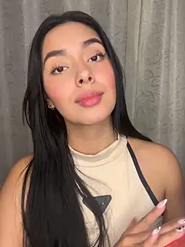 MiaSofia   online show from December 19, 2025, 11:34 pm