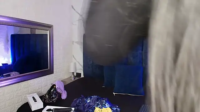 MarScarlett online show from January 7, 2026, 10:29 am