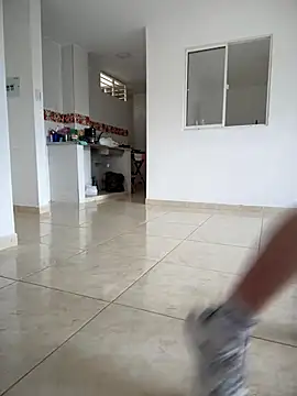 Lucianacuoper online show from November 13, 2025, 8:52 pm