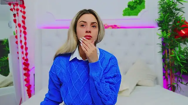 AriannaSins online show from February 26, 2025, 2:03 pm