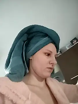 SandyCassie online show from October 30, 2025, 6:37 am