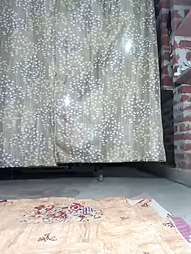 Rajni chauhan online show from December 4, 2025, 4:16 pm