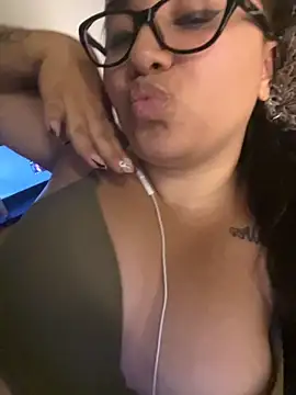 antoniamiller69 online show from November 14, 2025, 1:59 am