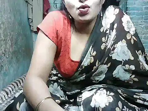 Snapshot of diksha--s chatting on October 25, 2025, 4:46 pm diksha--s online show from October 25, 2025, 4:46 pm