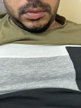 Handsome8677 online show from January 11, 2026, 10:37 pm