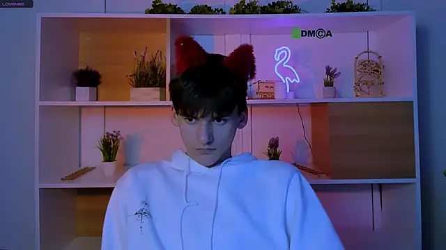 jordi ser online show from November 25, 2025, 3:39 am