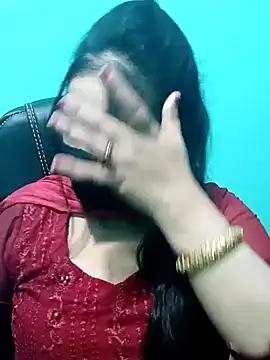 Snapshot of Porimoni22 chatting on November 3, 2025, 1:34 pm Porimoni22 online show from November 3, 2025, 1:34 pm