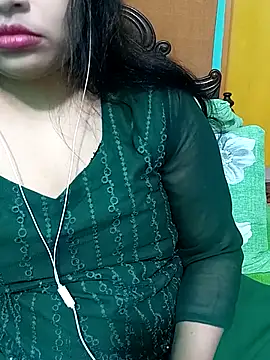 Snapshot of Porimoni22 chatting on December 4, 2025, 2:59 pm Porimoni22 online show from December 4, 2025, 2:59 pm