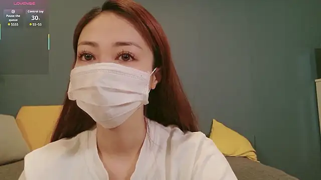 Snapshot of Akagami_Nana chatting on October 30, 2025, 3:19 am Akagami Nana online show from October 30, 2025, 3:19 am