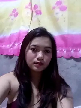 Snapshot of XxxHotCouples4u chatting on March 28, 2026, 4:39 pm XxxHotCouples4u online show from March 28, 2026, 4:39 pm