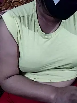 Snapshot of Hotebaby-123 chatting on November 11, 2025, 5:24 pm Hotebaby-123 online show from November 11, 2025, 5:24 pm