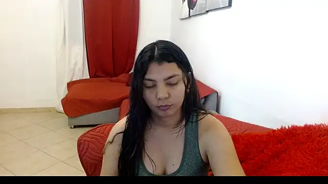 MyaShy online show from December 14, 2025, 12:49 am