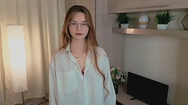 Snapshot of RachelColli chatting on November 18, 2025, 3:16 pm RachelColli online show from November 18, 2025, 3:16 pm