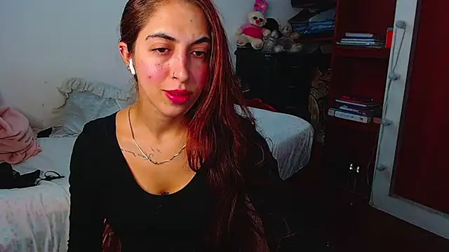 MariamGray1 online show from January 17, 2026, 9:40 pm