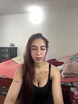Snapshot of MariamGray1 chatting on May 1, 2026, 5:01 am MariamGray1 online show from May 1, 2026, 5:01 am