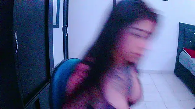 adri gomez1 online show from October 26, 2025, 6:52 am