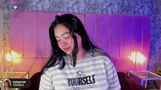 lilithst  online show from February 9, 2026, 7:51 pm