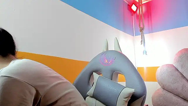 Snapshot of moon_winy chatting on October 25, 2025, 11:40 am moon winy online show from October 25, 2025, 11:40 am