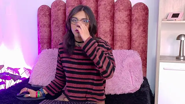 Lullaby Charade online show from November 24, 2025, 1:00 pm