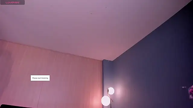 Snapshot of CelesteMoonX chatting on April 25, 2026, 2:58 am CelesteMoonX online show from April 25, 2026, 2:58 am